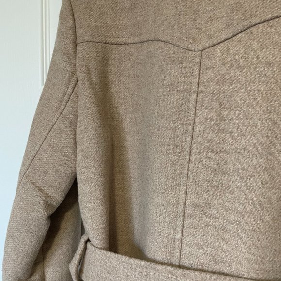 a loves a Wool Coat, custom lined! - Picture 11 of 12